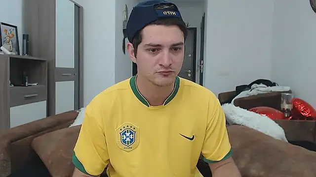 Snapshot of AndyFame chatting on 02.19.25 AndyFame online show from 02.19.25