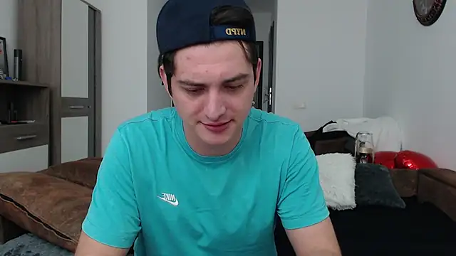 Snapshot of AndyFame chatting on 02.26.25 AndyFame online show from 02.26.25