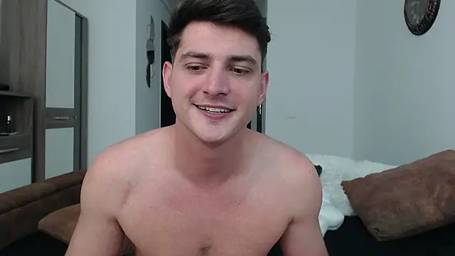 Snapshot of AndyFame chatting on 03.13.25 AndyFame online show from 03.13.25