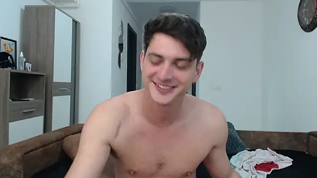 Snapshot of AndyFame chatting on 03.23.25 AndyFame online show from 03.23.25