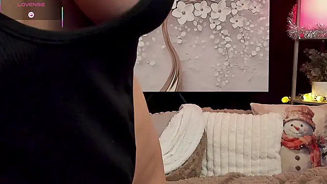 Entitled Bitch online show from 12.21.25