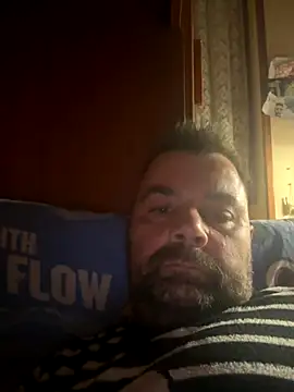 Snapshot of h4cAlex chatting on 10.06.25 h4cAlex online show from 10.06.25