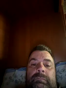 Snapshot of h4cAlex chatting on 10.28.25 h4cAlex online show from 10.28.25