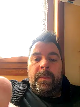 Snapshot of h4cAlex chatting on 11.26.25 h4cAlex online show from 11.26.25