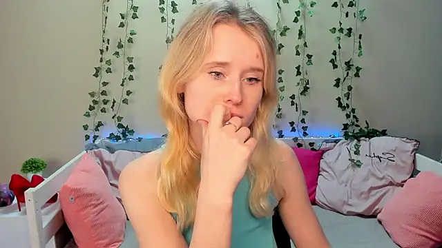  adel brooks  online show from 01.20.25