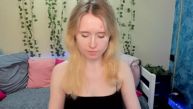  adel brooks  online show from 02.18.25