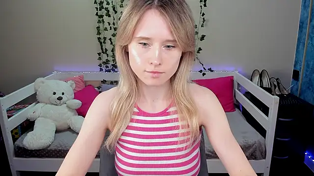  adel brooks  online show from 10.22.25