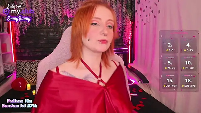 Snapshot of EmmyBunny chatting on 02.14.25 EmmyBunny online show from 02.14.25