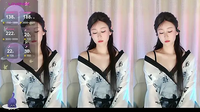 Aimee-520 online show from 03.24.26