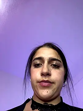 Alicia Ruiz online show from 10.02.25