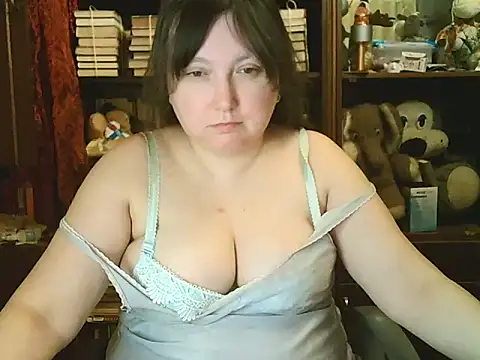 CarrieQPeach online show from 02.11.26