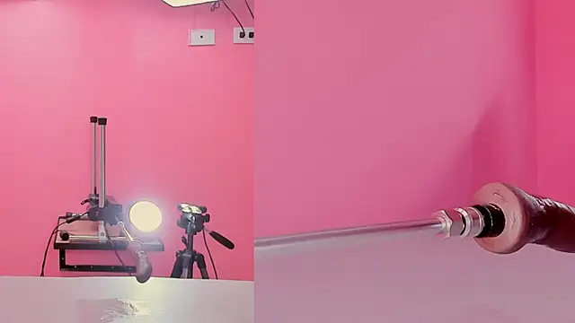 Aleska James online show from 01.23.25