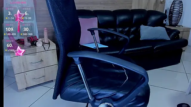 camilleDiaz16 online show from 03.15.25