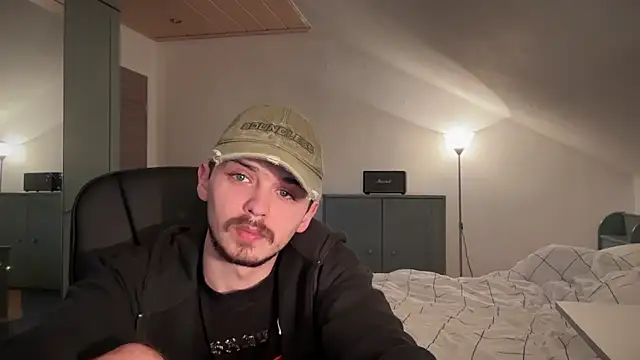 naked psy online show from 01.18.25