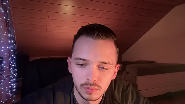 naked psy online show from 02.15.25