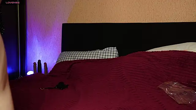 BlueCherryy online show from 02.08.26