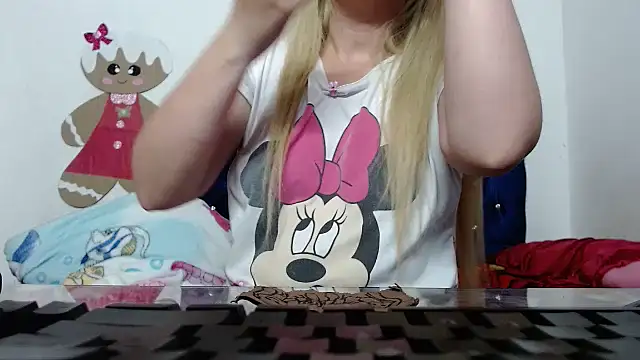 Snapshot of 69liamilk69 chatting on 11.13.25 69liamilk69 online show from 11.13.25