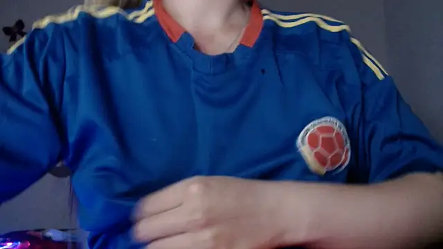 Snapshot of 69liamilk69 chatting on 12.21.25 69liamilk69 online show from 12.21.25