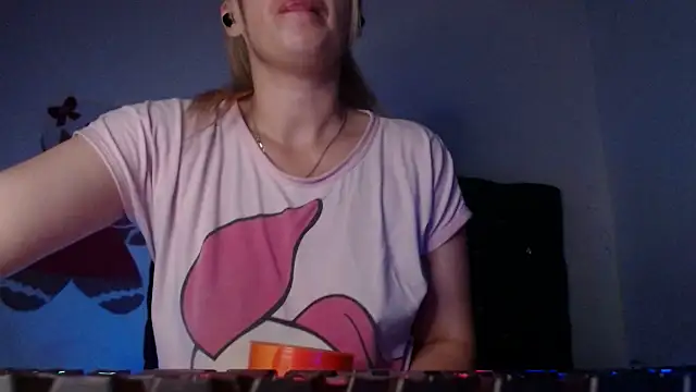 Snapshot of 69liamilk69 chatting on 01.13.26 69liamilk69 online show from 01.13.26