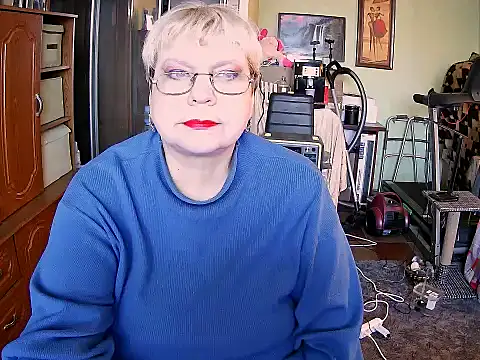 LOLA8888 online show from 11.03.25