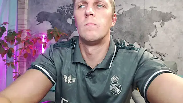 VikingChrisss online show from 10.28.25