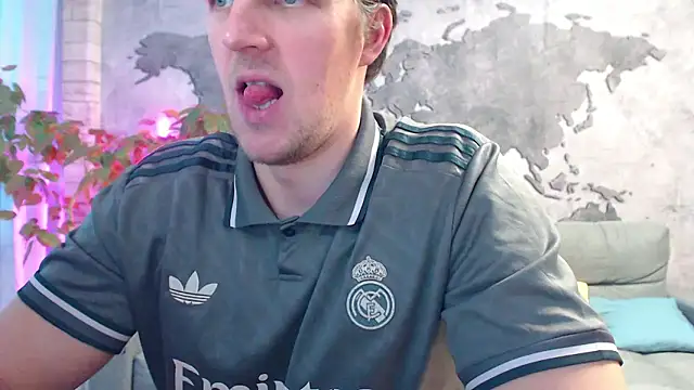 Snapshot of VikingChrisss chatting on 01.16.26 VikingChrisss online show from 01.16.26