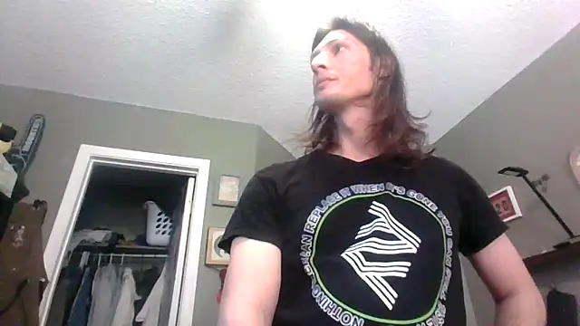 Snapshot of Edgeof26 chatting on 02.01.26 Edgeof26 online show from 02.01.26