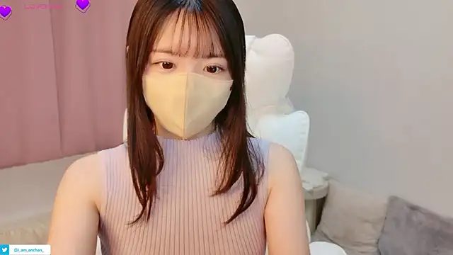 Snapshot of anchan_ chatting on 07.19.26 anchan online show from 07.19.26