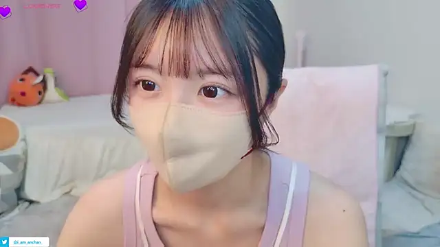 Snapshot of anchan_ chatting on 07.30.26 anchan online show from 07.30.26