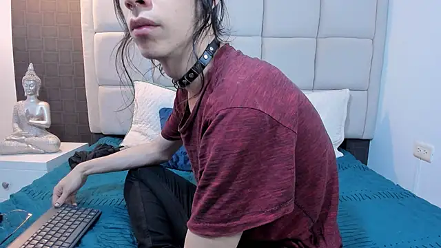 Hecatee 77 online show from 01.29.25