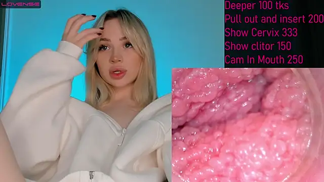 Snapshot of jannemary chatting on 01.26.25 jannemary online show from 01.26.25