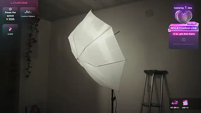 molly russell online show from 01.29.25