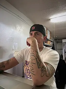 Snapshot of PeterGrandee chatting on 12.05.24 PeterGrandee online show from 12.05.24