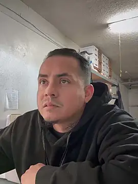 Snapshot of PeterGrandee chatting on 12.16.24 PeterGrandee online show from 12.16.24