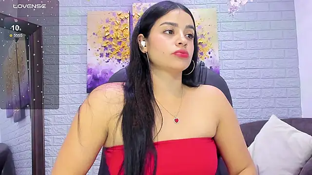 Paula Desousa online show from 02.14.25