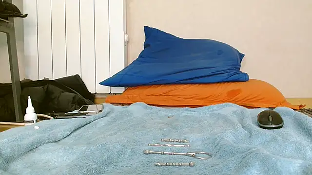 EXTREMSLAV online show from 02.21.25