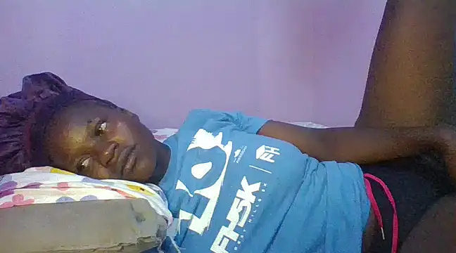 prettychic5 online show from 03.05.25