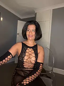 RoseMelanie online show from 03.20.25