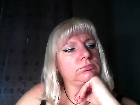 Snapshot of MeilomaWesa chatting on 01.04.25 MeilomaWesa online show from 01.04.25