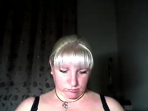 Snapshot of MeilomaWesa chatting on 03.19.25 MeilomaWesa online show from 03.19.25