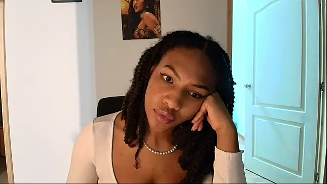 Snapshot of im_alivys_ chatting on 06.20.26 im alivys online show from 06.20.26