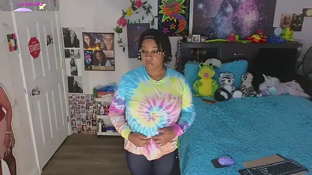 temptressbeauty24 online show from 10.14.25