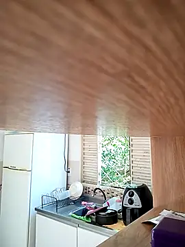 Snapshot of emrehliug12 chatting on 11.18.25 emrehliug12 online show from 11.18.25