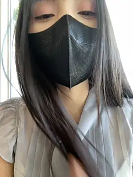 Snapshot of Asia-Lynn chatting on 07.27.26 Asia-Lynn online show from 07.27.26