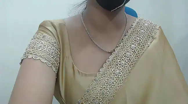 Snapshot of Lovely_Siri_23 chatting on 01.16.25 Lovely Siri 23 online show from 01.16.25