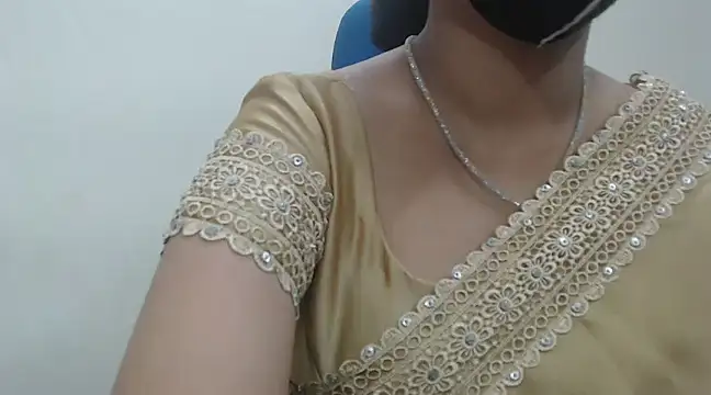 Snapshot of Lovely_Siri_23 chatting on 01.16.25 Lovely Siri 23 online show from 01.16.25