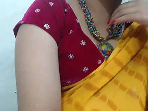 Snapshot of Lovely_Siri_23 chatting on 06.06.26 Lovely Siri 23 online show from 06.06.26