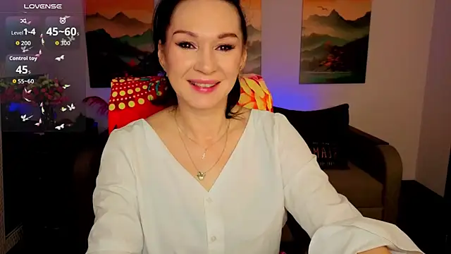 Snapshot of Sofia_Ford chatting on 04.22.26 Sofia Ford online show from 04.22.26