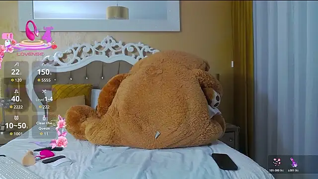 GoldenCaroline online show from 03.07.26