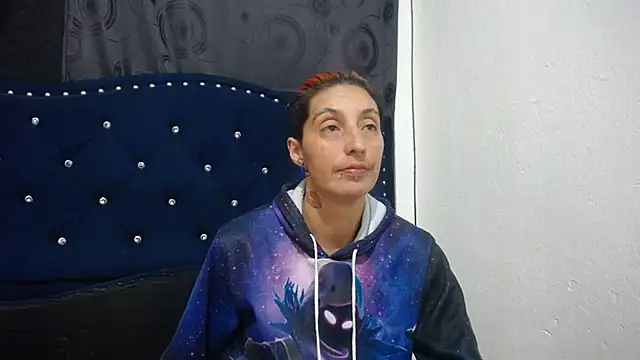 anyu1306 online show from 12.16.24